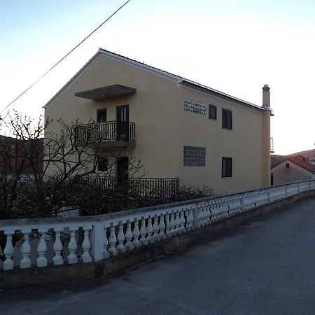Maison d'hôtes Racetin Marina