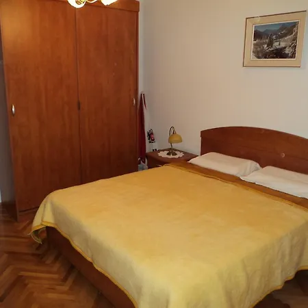 Guest house Racetin 3*